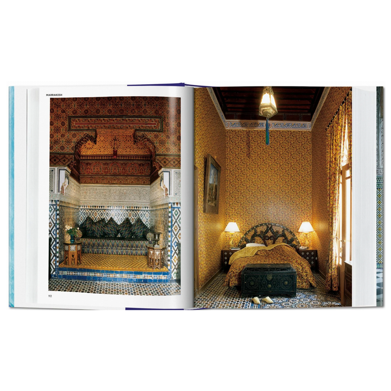Living in Morocco book