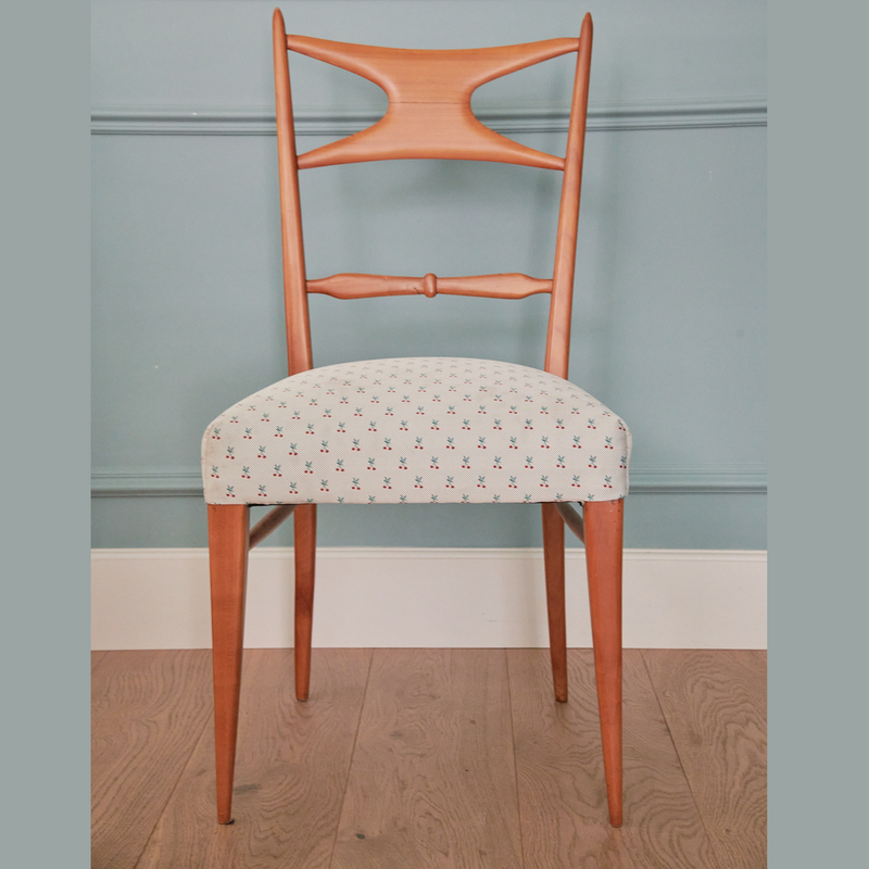Niemeyer VIntage Dust Chair