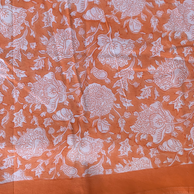Poeira Tablecloth