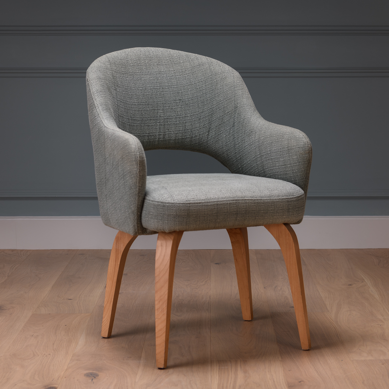 Poeira Chair Bird of Paradise